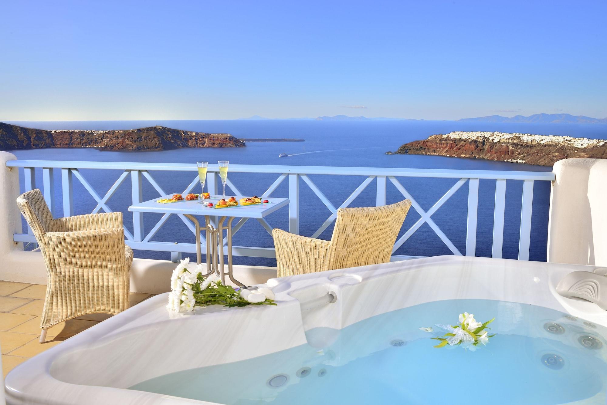 Absolute Bliss Imerovigli (Santorini)