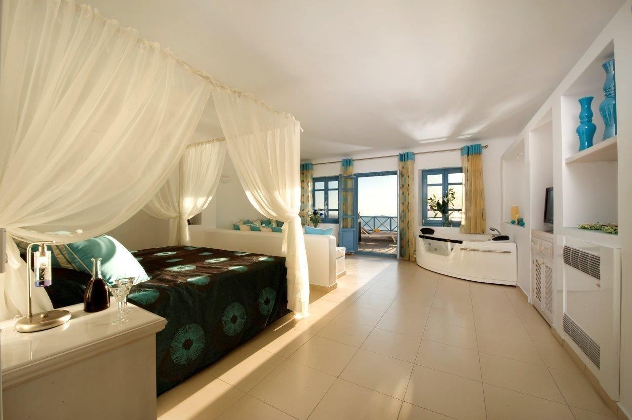 Absolute Bliss Hotel