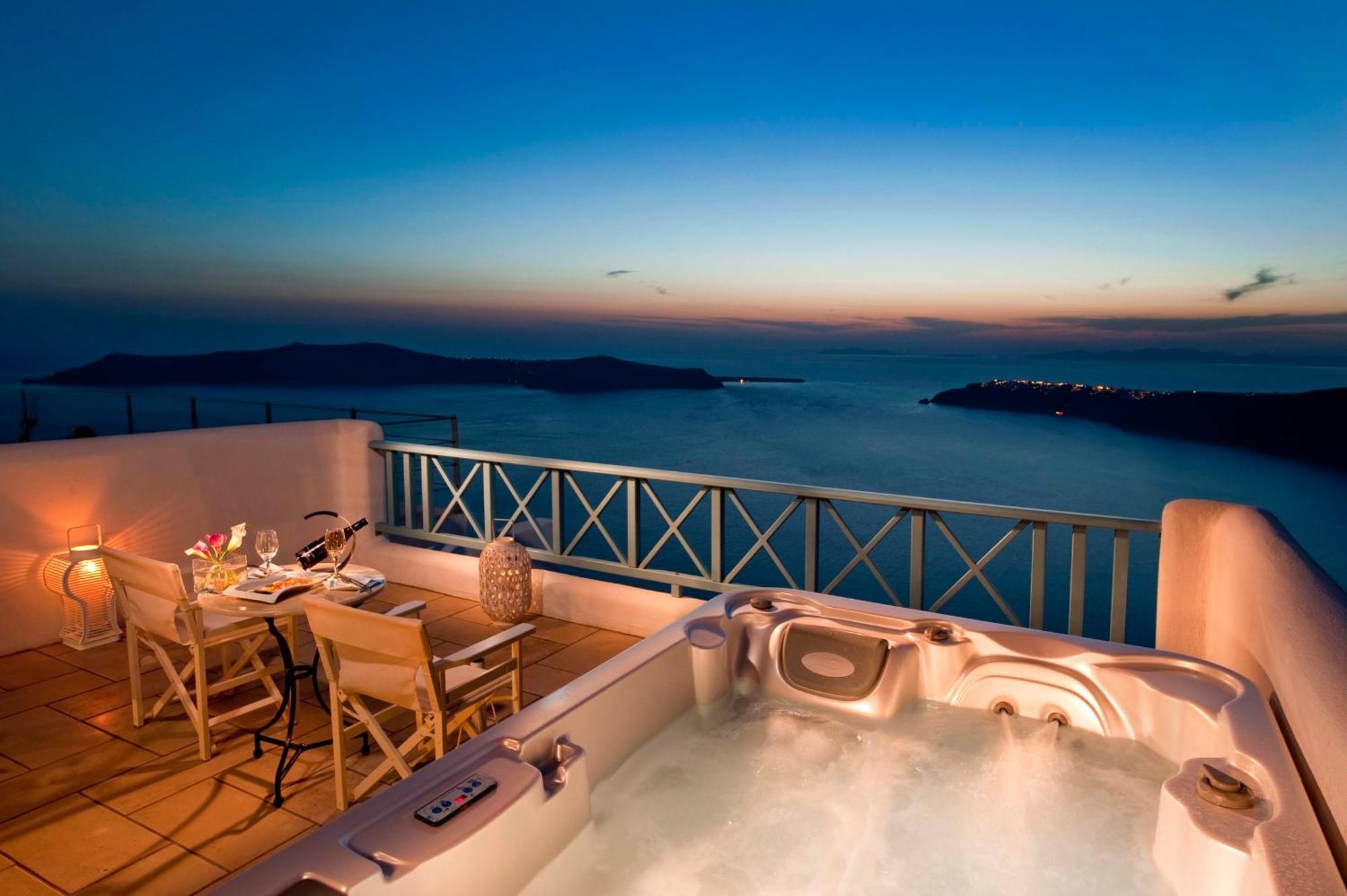 Absolute Bliss Imerovigli (Santorini)