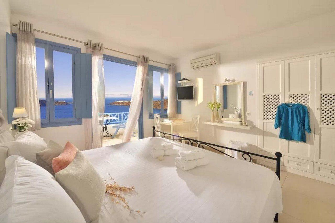 Absolute Bliss Hotel Imerovigli (Santorini)