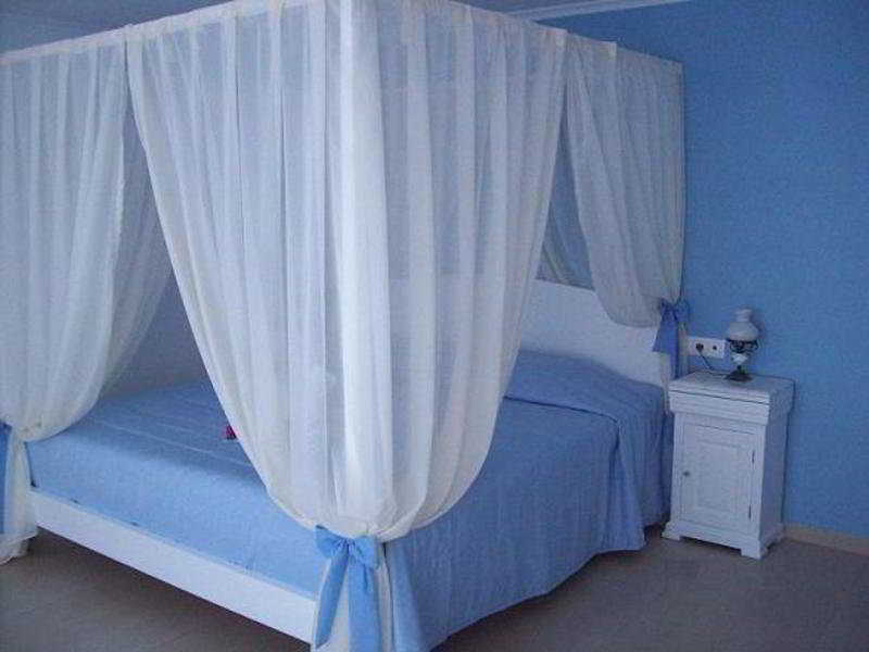 Absolute Bliss Hotel
